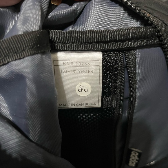 EUC WOMENS ADIDAS BACKPACK 10x10 - Picture 8 of 10